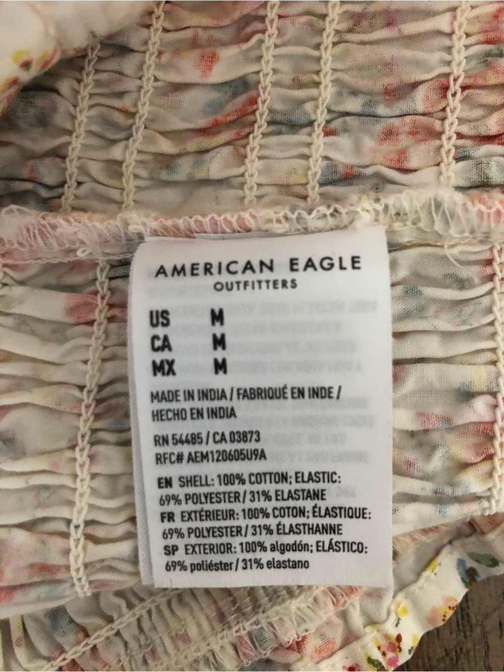 American Eagle Cropped Smocked Floral Tube Top with Removable Straps | Medium - Picture 8 of 9